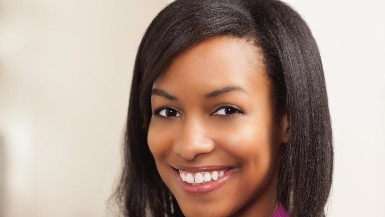 woman smiling with white teeth